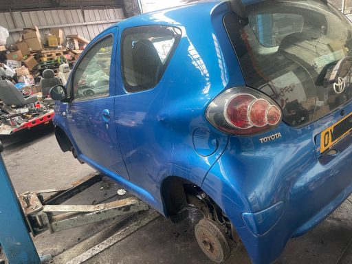 2010 Toyota Aygo 2010 Toyota Aygo for Parts